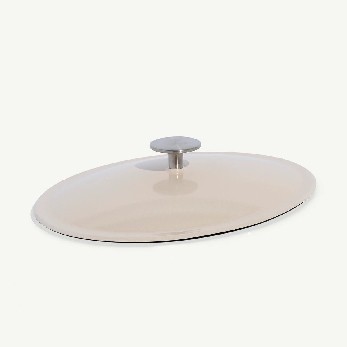 Oval Enameled Cast Iron Dutch Oven Main image