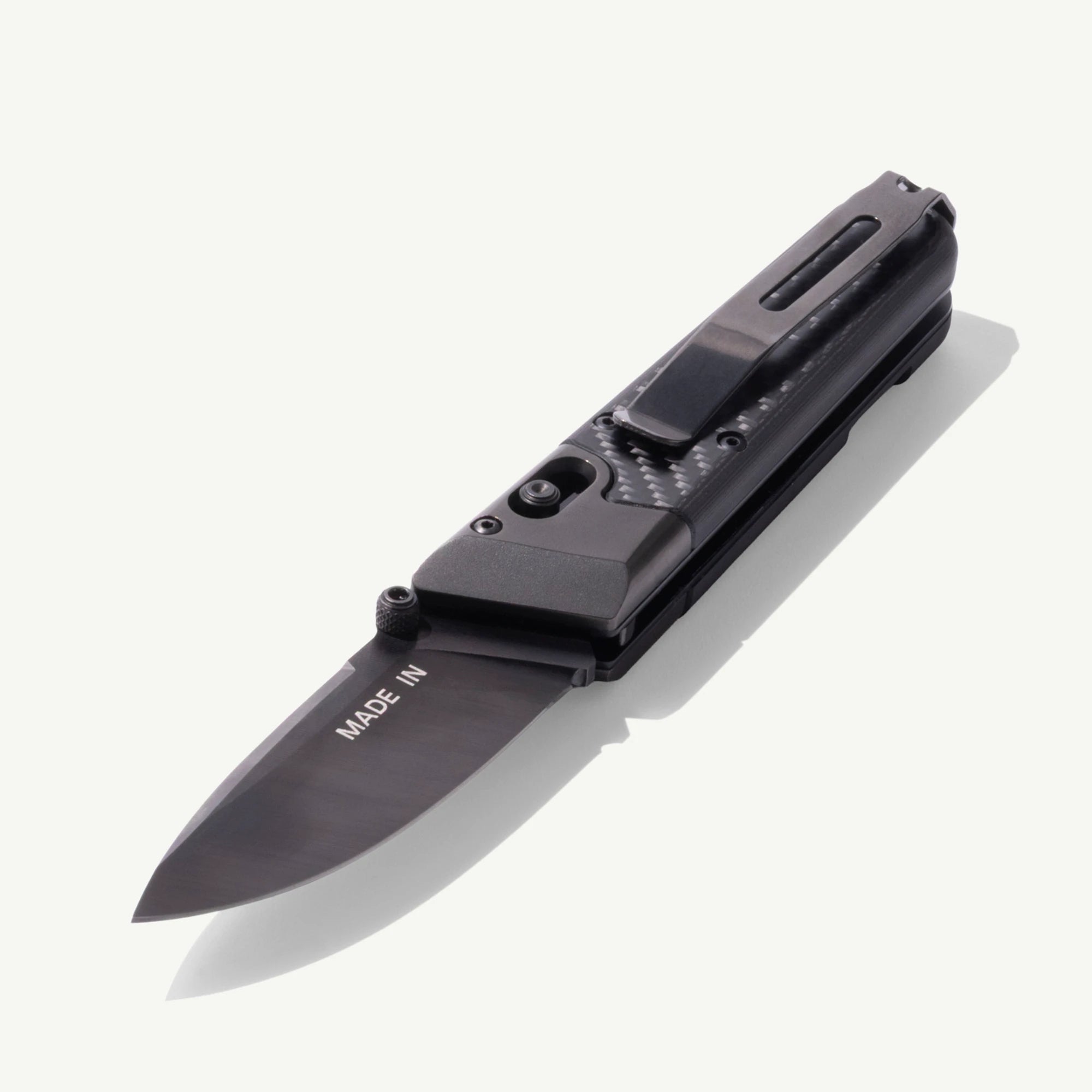 Limited Edition Carbon Fiber Handle Knives Secondary image