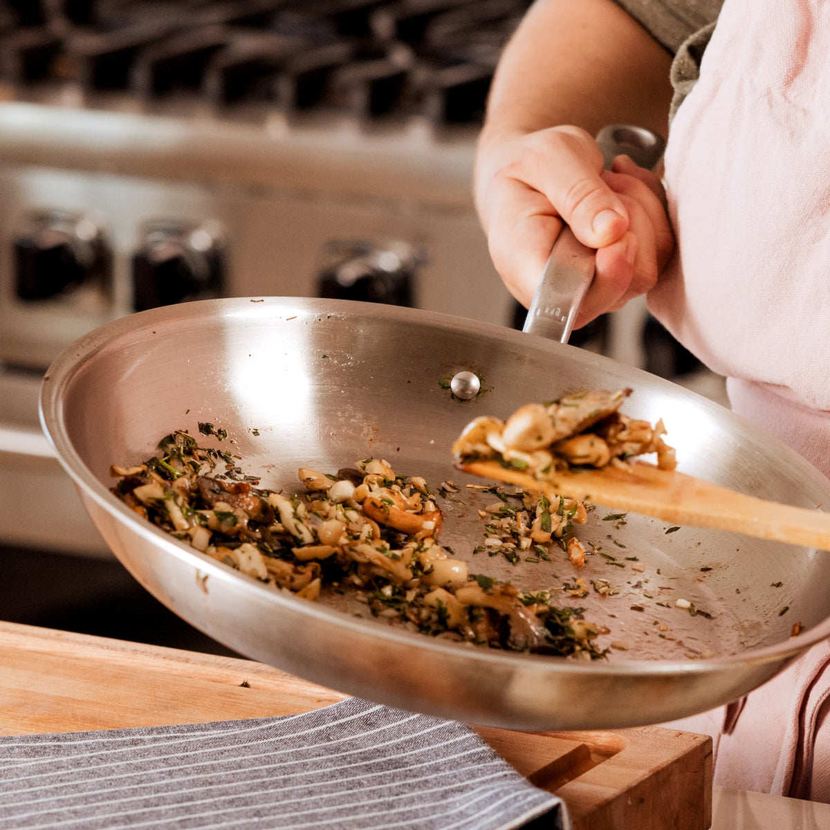 Multi-Material Frying Pan Set